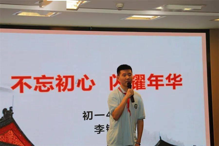 逃出诡异堡垒